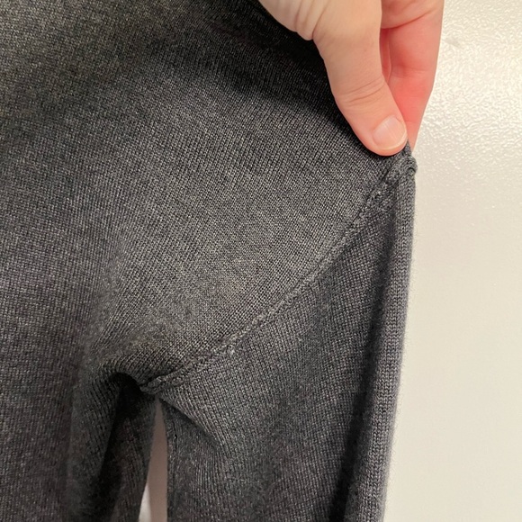 Elliott Lauren grey silk and cashmere scoop neck sweater size XS - Picture 9 of 12